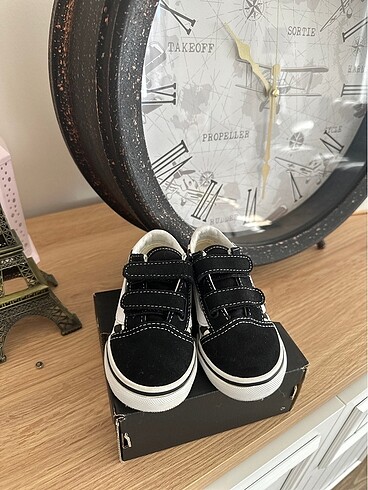 Bebek Vans