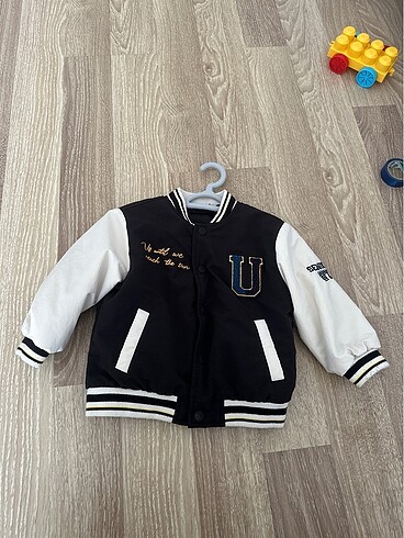 Zara bebek mont