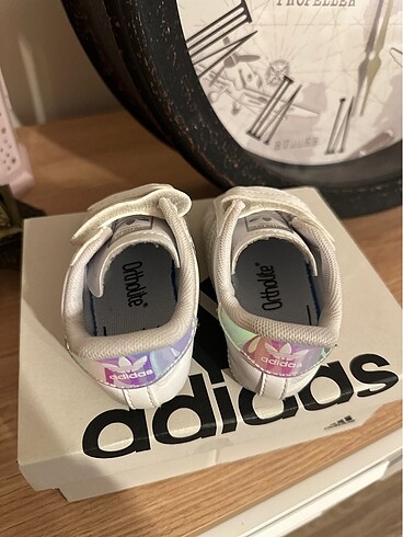 19 Beden Adidas bebek ayakkabısı