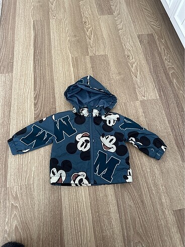 H&M yağmurluk