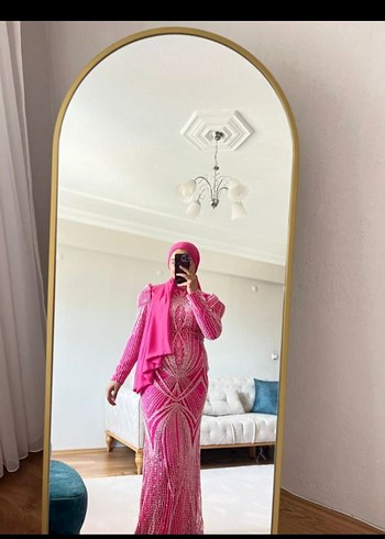 Pembe Parlak Payetli Uzun Abiye Elbise kiralık