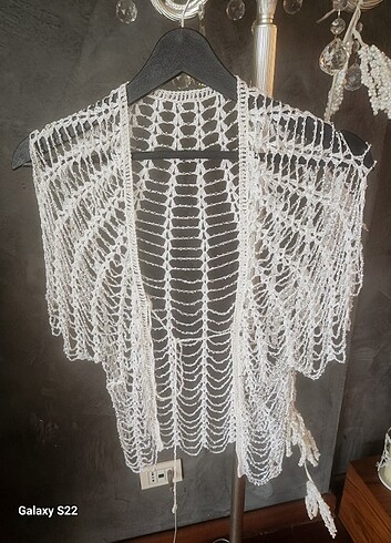 m Beden Boncuklu crop hirka