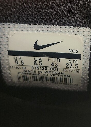 0 Orjinal Nike bot kutulu