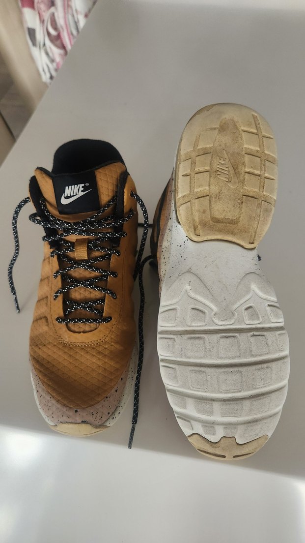 %100 orjinal Nike 42.5 - Görsel 4