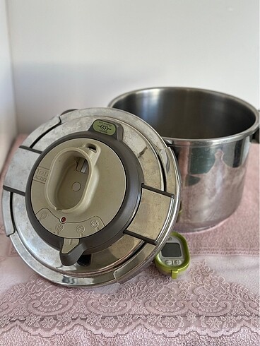 Tefal Tefal acticook düdüklü tencere