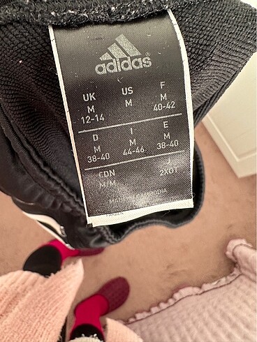 m Beden siyah Renk Adidas eşofman takımı