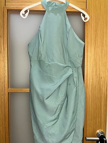 AÇIK YEŞİL KISA ELBİSE