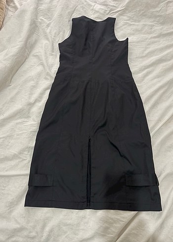 Siyah V Yakalı Kolsuz Kadın Tulum - Görsel 2