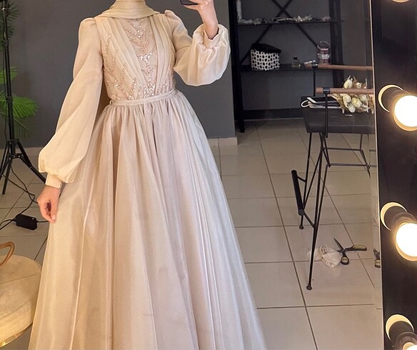 Burcu Ceren Krem renk tesettür abiye (nişan, söz, düğün)