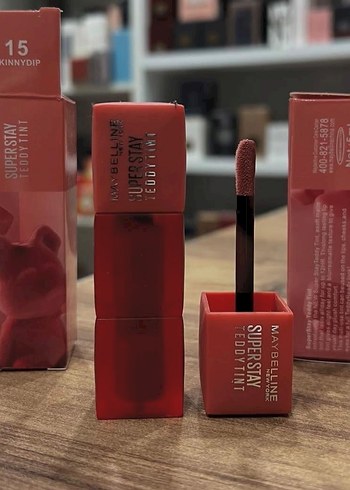 Maybelline SuperStay Mat Likit Ruj 75 - Görsel 5