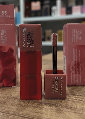 Maybelline SuperStay Mat Likit Ruj 75 - Görsel 2