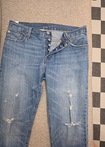 28 Beden mavi Renk Levi's 501 yeni