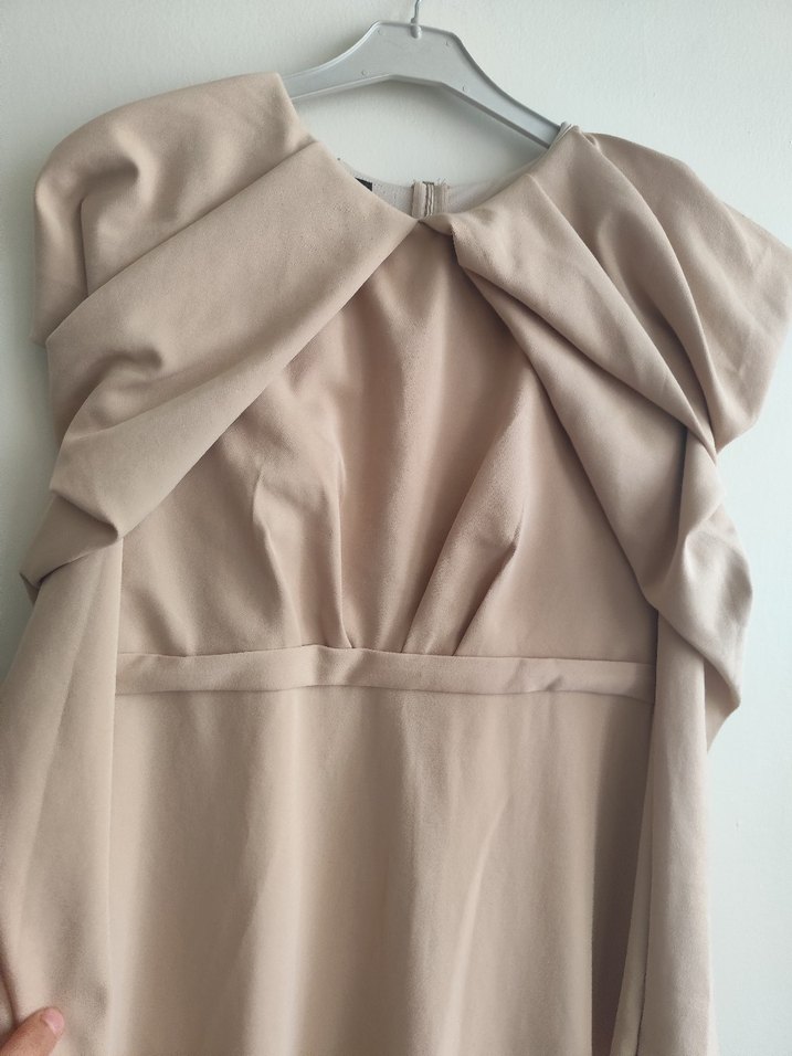 Camel Renkli Uzun Drapeli Elbise - Görsel 4