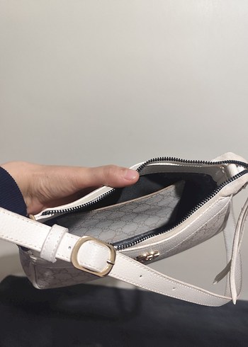 Beyaz Baskılı Deri Kadın Çanta - Görsel 4