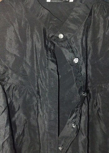Siyah V Yaka Düğmeli Kadın Gömlek - Görsel 2