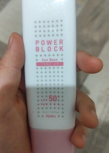 Apieu Power Block SPF 50+ Güneş Koruyucu - Görsel 3
