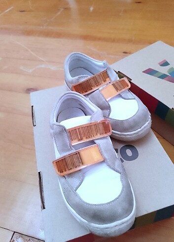 27 numara hakiki deri-nubuk çocuk ayakkabısı  - Görsel 3