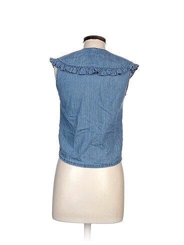 s Beden Pull and Bear Gömlek %70 İndirimli.