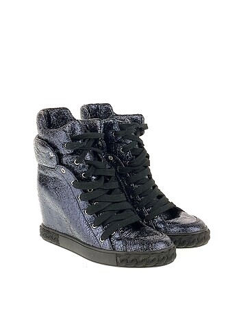 Casadei Casadei Bot %70 İndirimli.