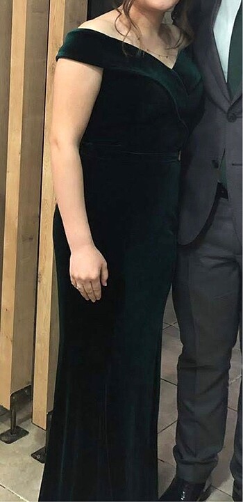 Zümrüt yeşili kadife elbise - Görsel 7