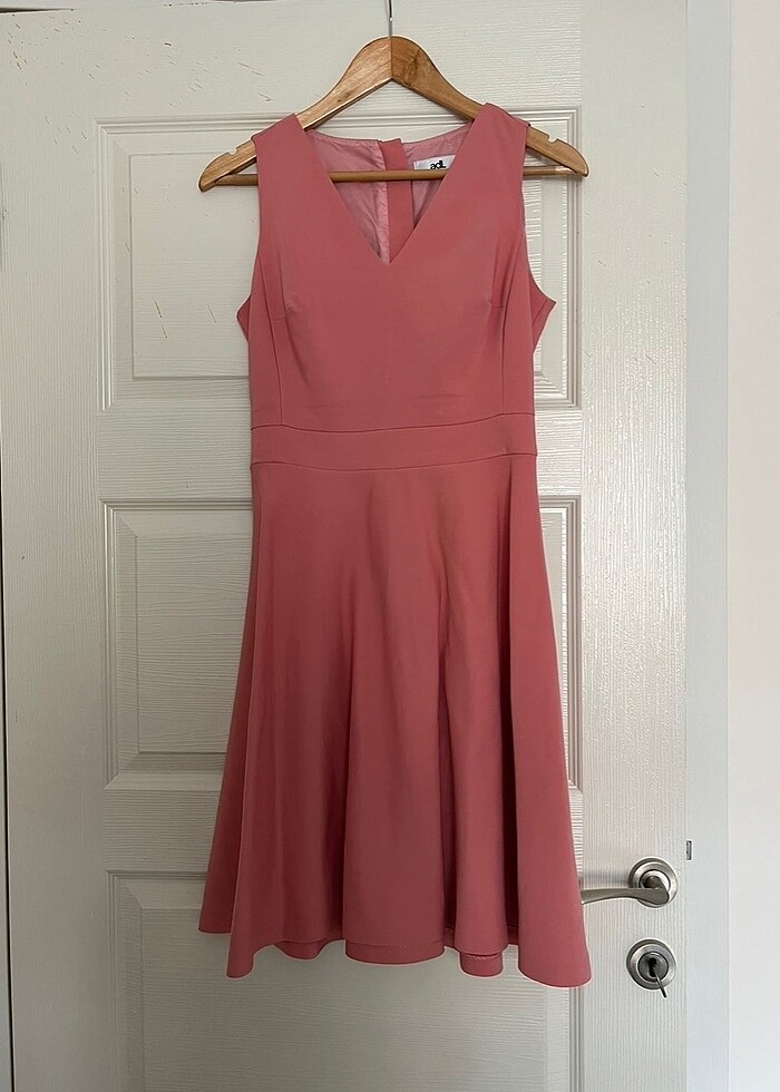 Adl kısa elbise - Görsel 3