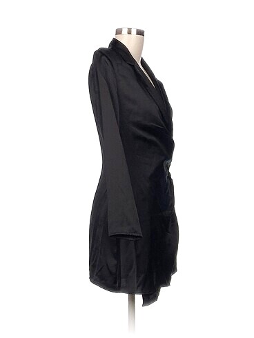 Zara Zara Kısa Elbise %70 İndirimli.