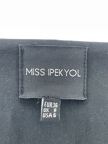 36 Beden siyah Renk ipekyol Blazer %70 İndirimli.