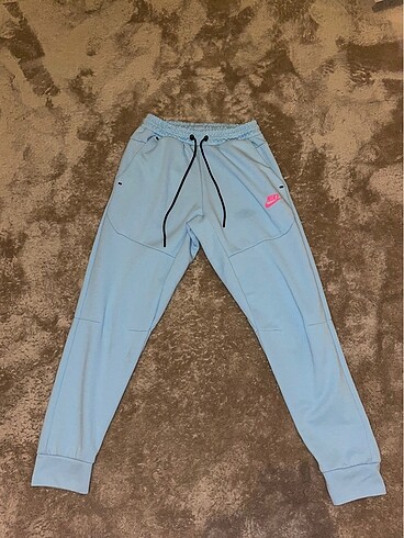 Nike tech fleece alt giyim