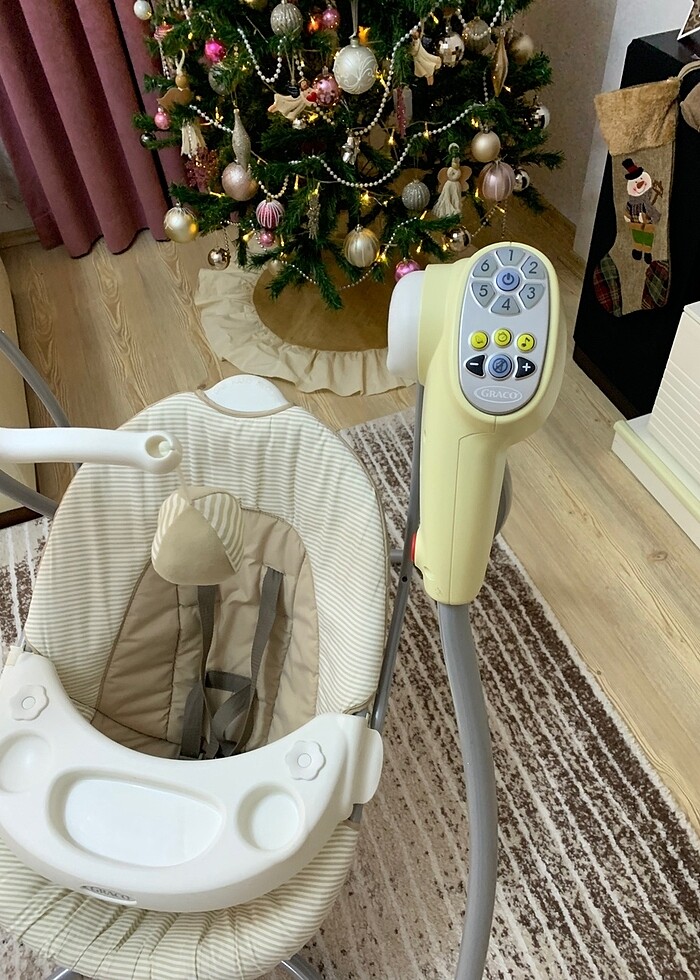 Graco elektrikli bebek salıncak - Görsel 2