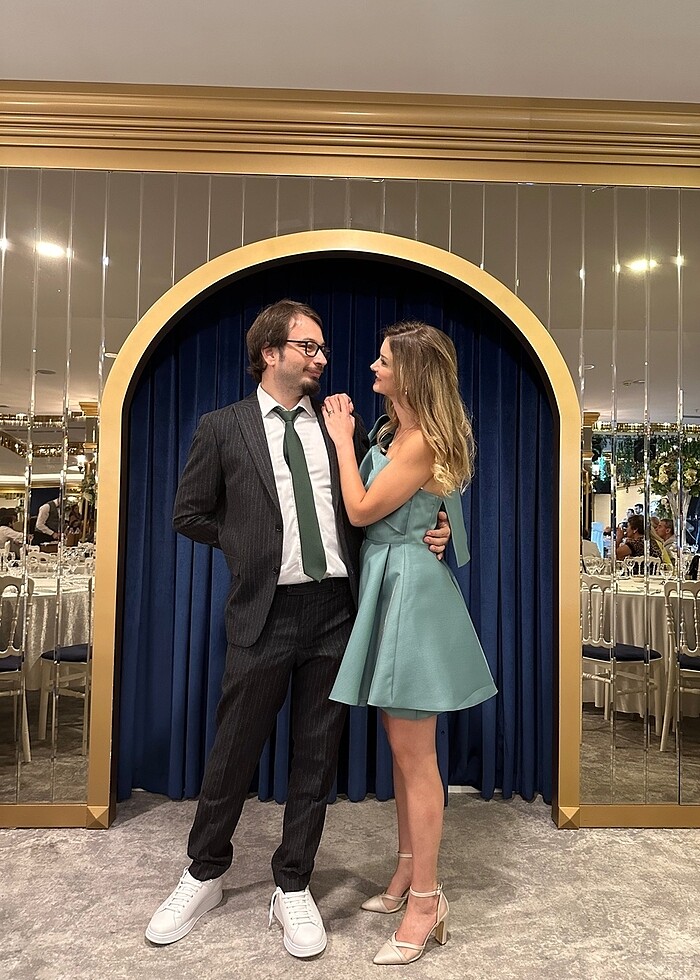 Yeşil kısa abiye elbise maxra govana - Görsel 2