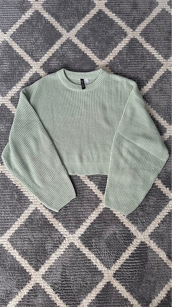 H&M Crop kısa mint yeşili balon kol kazak