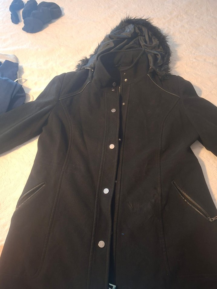 Kürk Detaylı Siyah Kadın Midi Mont - Görsel 4