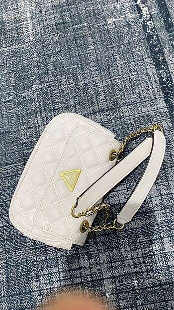 Guess çanta