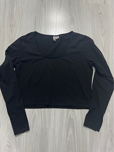h&m uzun kollu crop