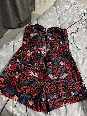 H&M Mini şortlu elbise