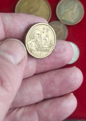 Vintage Altın Tonlu Erkek Rozetleri - Görsel 6