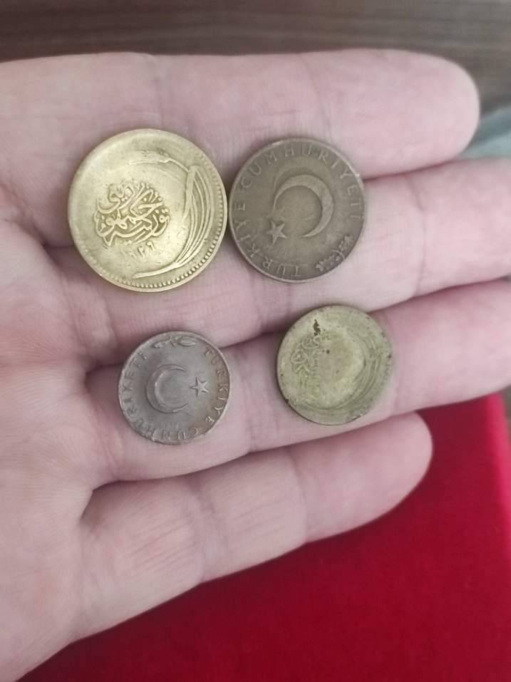 Altın Renkli Vintage Erkek Rozetleri 4 adet nadir - Görsel 5