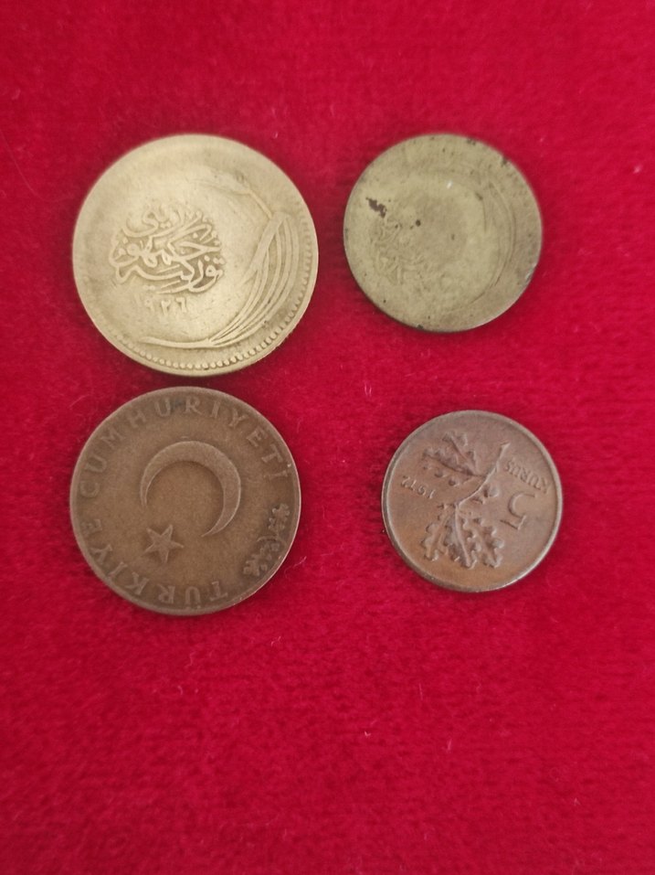 Altın Renkli Vintage Erkek Rozetleri 4 adet nadir - Görsel 3