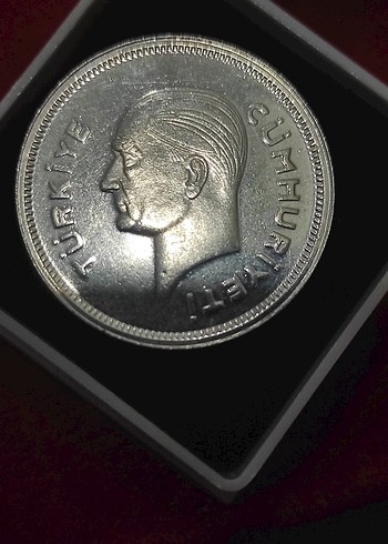 Gri Vintage Erkek Rozeti 1937 ATA 1 lir cil - Görsel 5