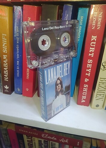 Lana del rey born to die kaset 