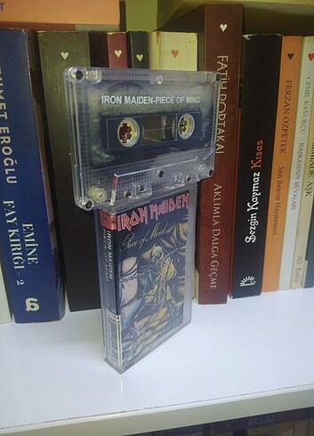 İron maiden Piece of mind kaset 
