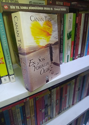 En Son Yürekler Ölür - Canan Tan