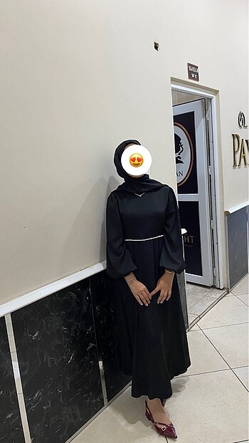 38 Beden siyah Renk Siyan belden taş detaylı elbise