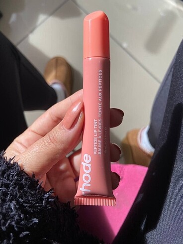 Diğer Rhode lip tint gloss peach pit