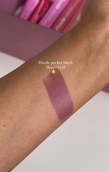  Beden Rhode allık sleepy girl pocket stick blush