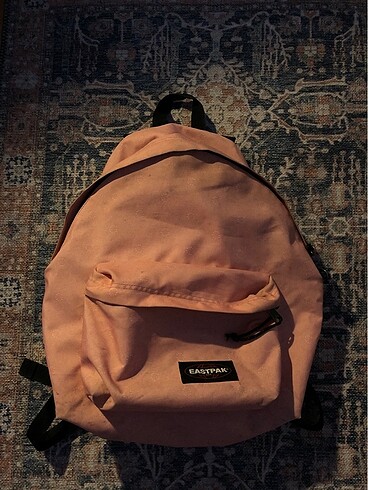 eastpak baby pink sırt çantası