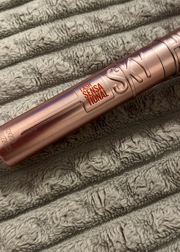 Maybelline New York Parlak Bej Maskara - Görsel 2