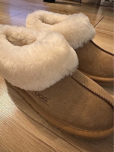 UGG TÜYLÜ BOT