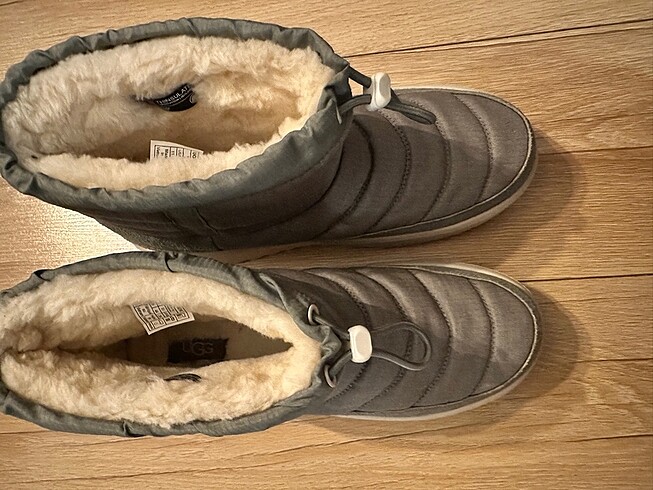 44 Beden UGG erkek bot
