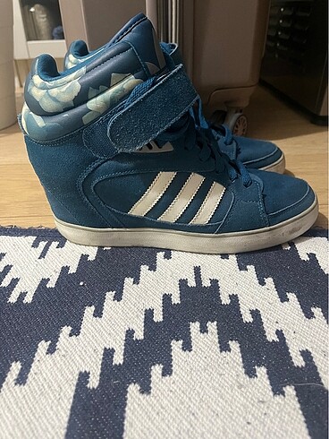 Adidas orijinal amberlight up w